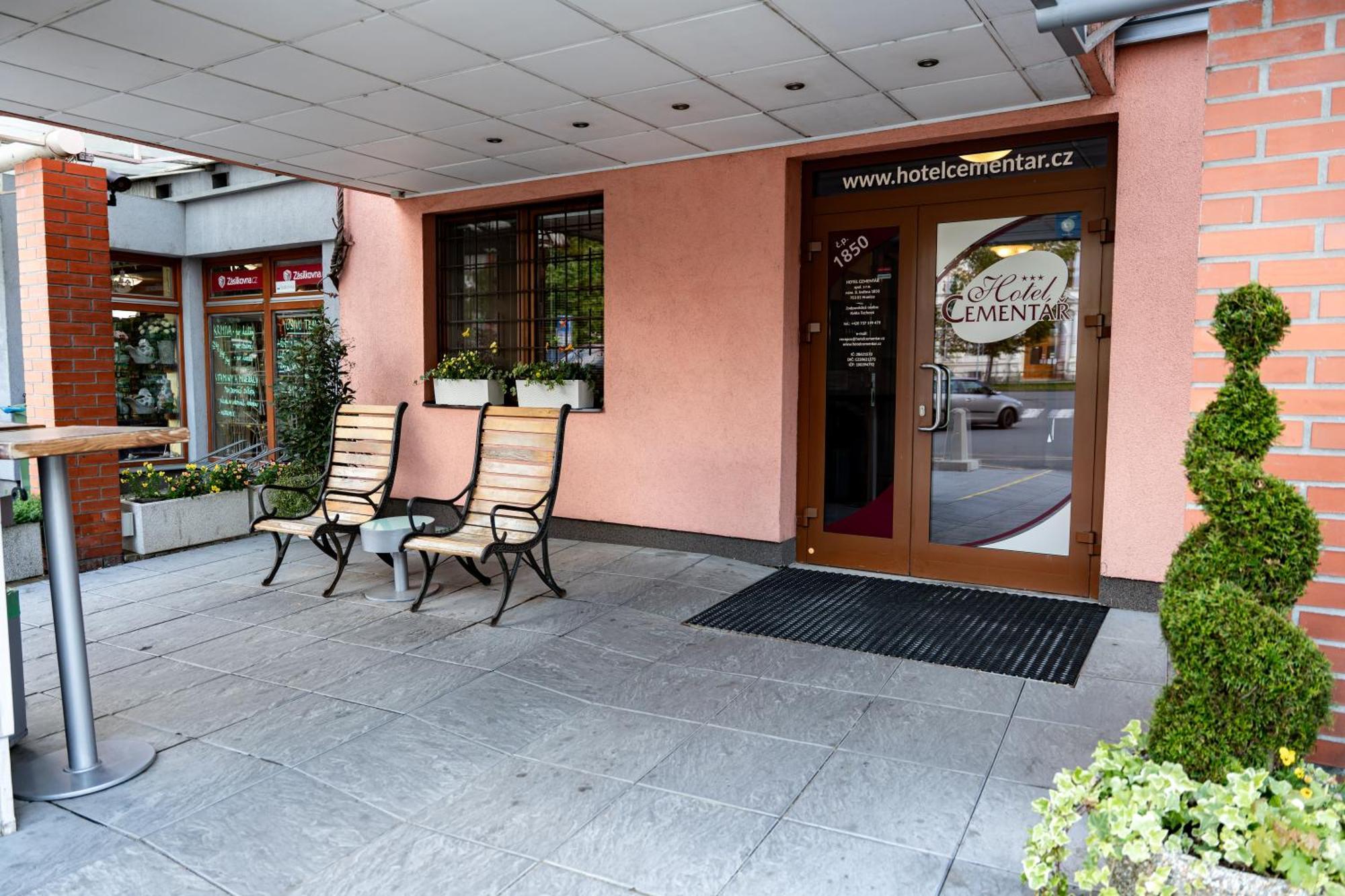 Hotel Cementar 霍恩奈斯 外观 照片